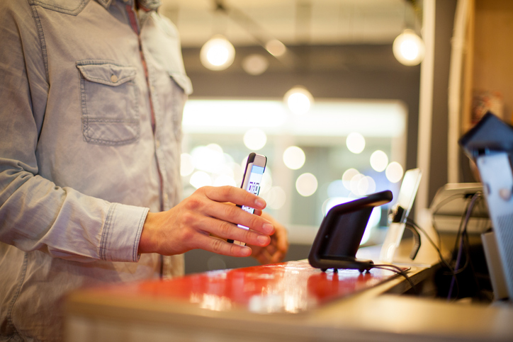 using-mobile-payment-scanner-aia-malaysia
