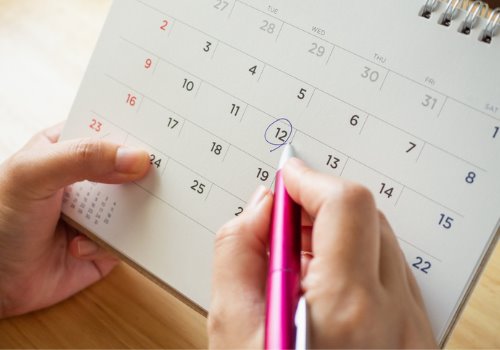 calendar-pen-hand-write-mark-aia-malaysia.jpg