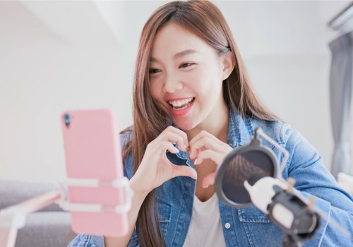 woman-picture-heart-pose-aia-malaysia