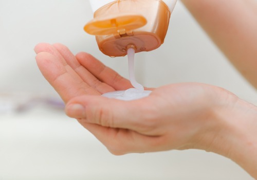 closeup-of-hair-shampoo-in-a-hand-picture-aia-malaysia