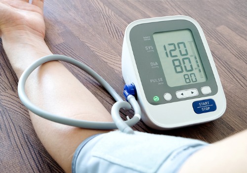 blood-pressure-monitor-and-heart-rate-monitor-aia-malaysia