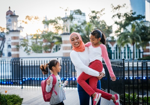 mother-with-two-daughters-happily-playing-aia-malaysia