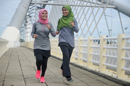 Senaman Joging Boleh Membantu Mengurangkan Beban Kanser - AIA Malaysia