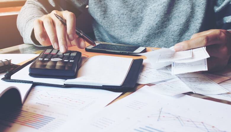Man Calculating